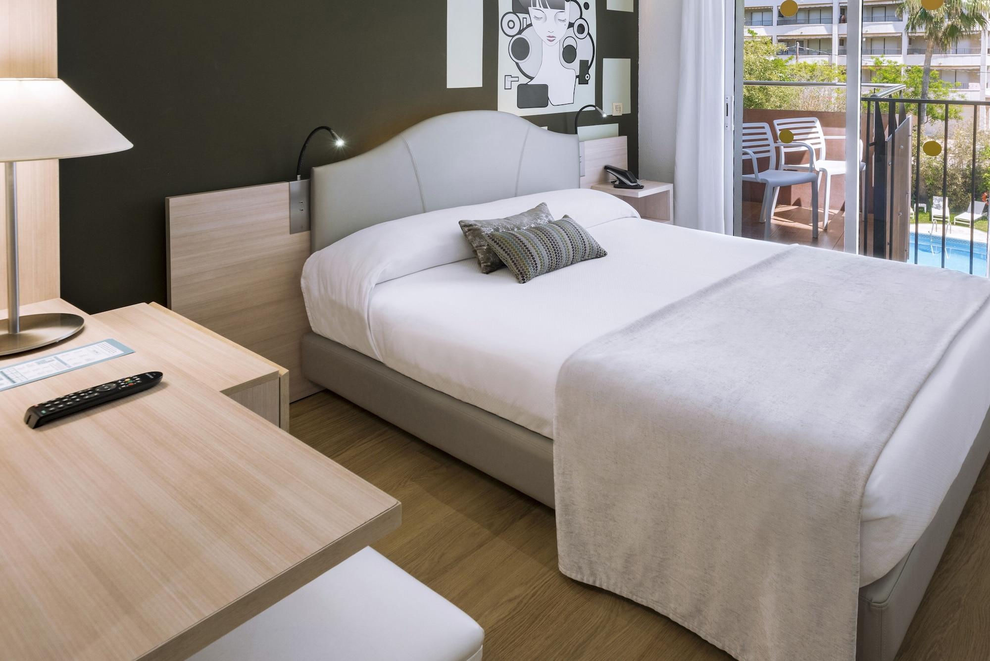 Monica Hotel Cambrils Exterior photo